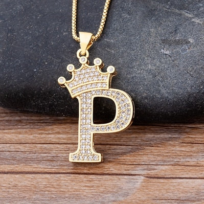 Regal Zircon Crown Initial Necklace: Exquisite Copper Alphabet Pendant Chain Necklace, a Hip-Hop Style Fashion Statement for Women and Men