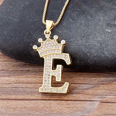 Regal Zircon Crown Initial Necklace: Exquisite Copper Alphabet Pendant Chain Necklace, a Hip-Hop Style Fashion Statement for Women and Men