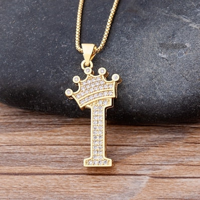 Regal Zircon Crown Initial Necklace: Exquisite Copper Alphabet Pendant Chain Necklace, a Hip-Hop Style Fashion Statement for Women and Men