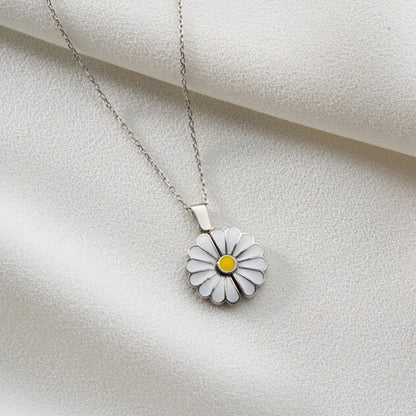 Personalized Daisy Flower Pendant Name Necklace: Custom Engraved Stainless Steel Chain Choker - Thoughtful Gift