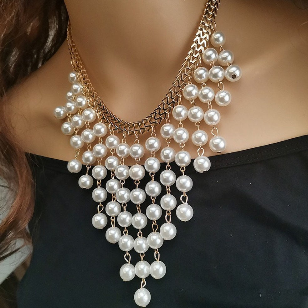 Stylish High Quality Imitation Pearl Neck Pendant Elegant Bead Necklace for Women Perfect Jewelry Gift