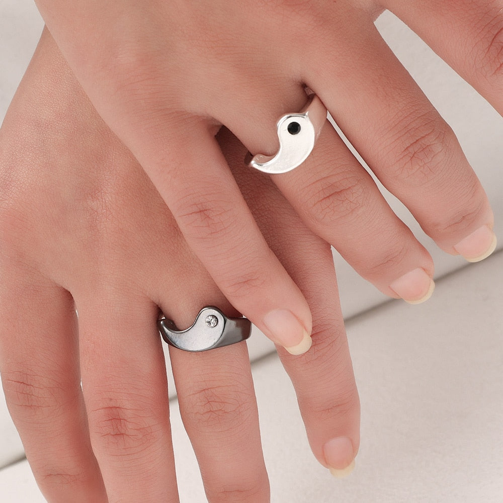 2Pcs Creative Yin Yang Gossip Ring Set for Women Men Couple