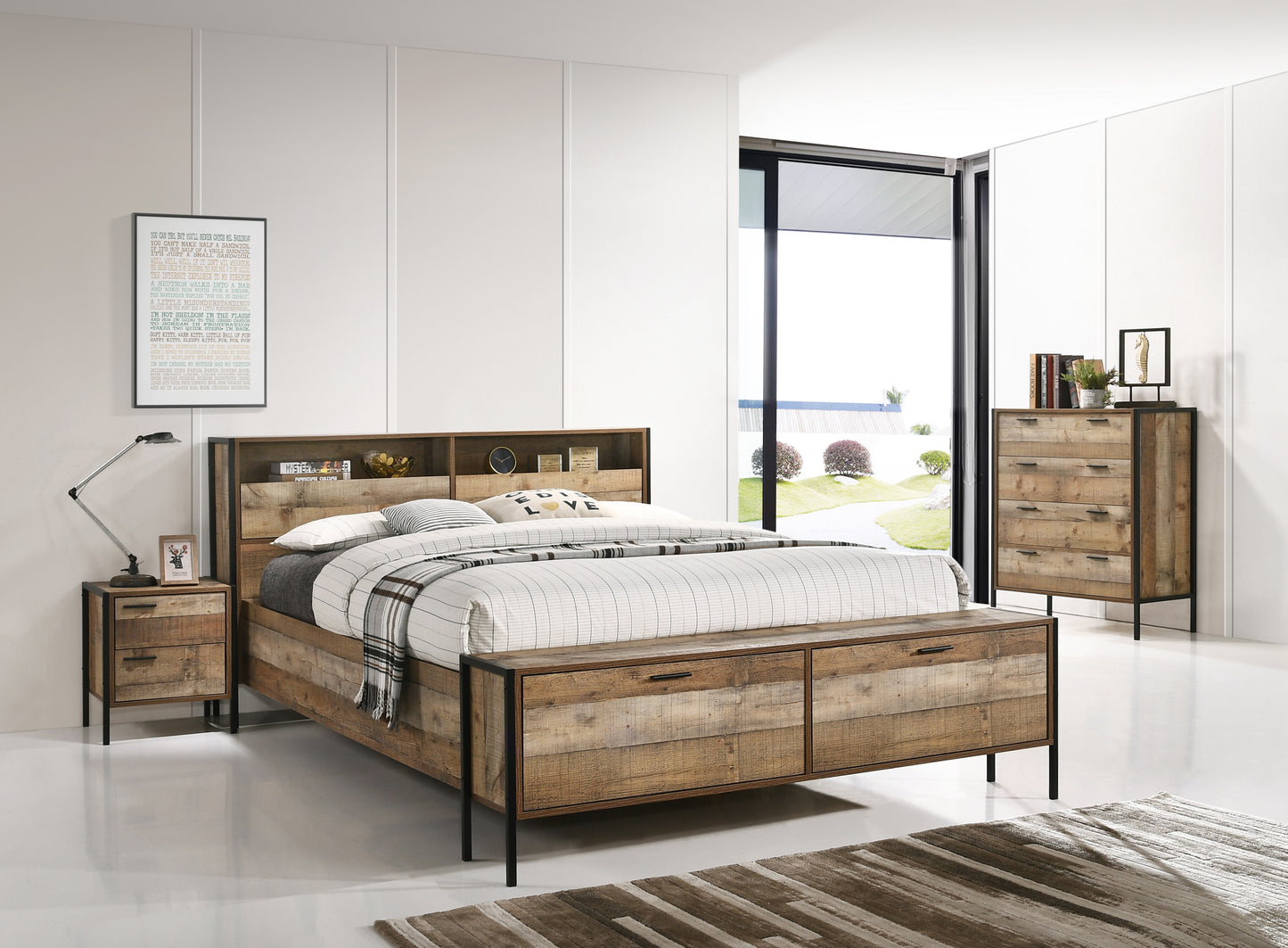 Queen Size Storage Bed Farme in Oak Colour with Particle Board Contraction and Metal Legs